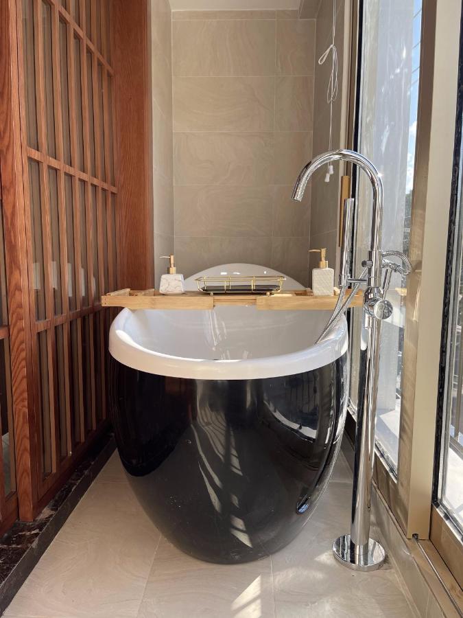 Ngon Avatar Hotel Pleiku Bagian luar foto